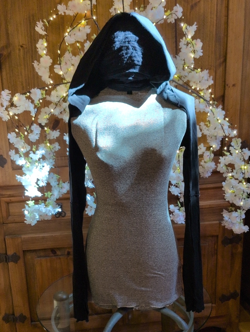 Dervish Hooded Shrug Long Sleeve with Thumb Holes